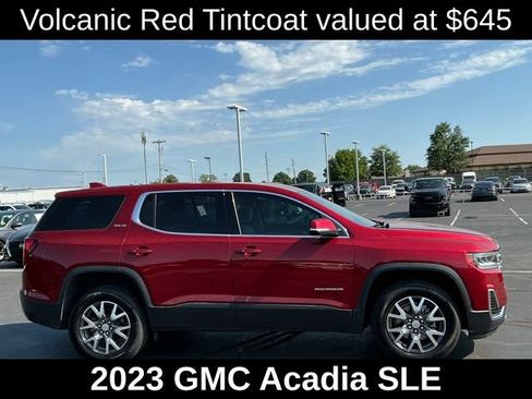 Used 2023 GMC Acadia SLE AWD/4WD image 2