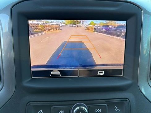 Used 2025 Chevrolet Silverado 2500 Custom w/ Custom Value Package image 27