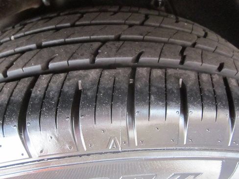 Used 2005 Chevrolet Impala w/ Preferred Equipment Group image 15