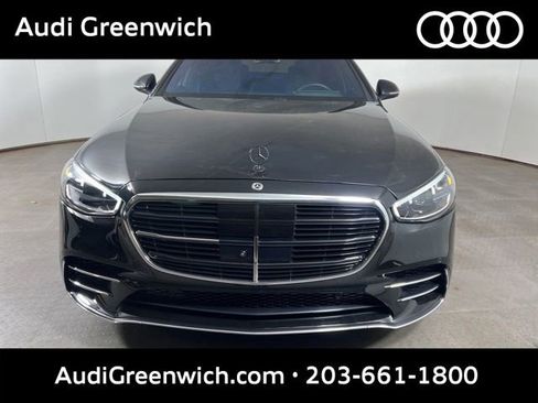 Used 2022 Mercedes-Benz S 580 4MATIC Sedan image 2