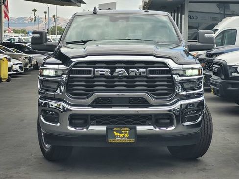 Certified 2026 RAM 2500 Big Horn AWD/4WD image 2