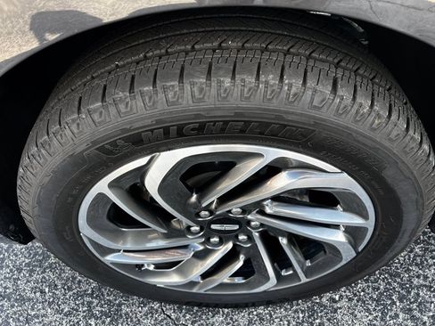 Used 2025 Lincoln Navigator Reserve AWD/4WD image 54