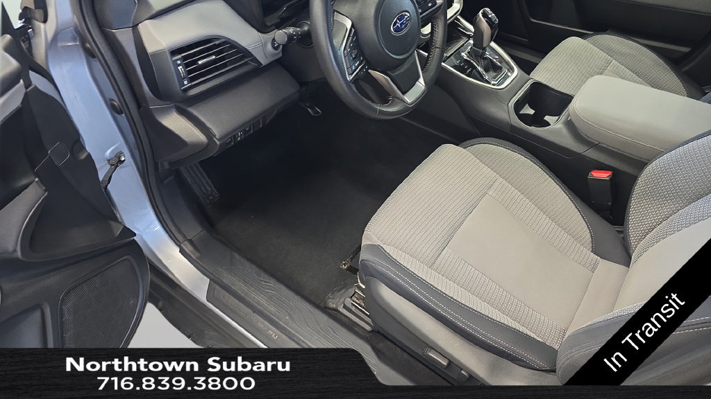 Used 2024 Subaru Outback Premium AWD/4WD image 21