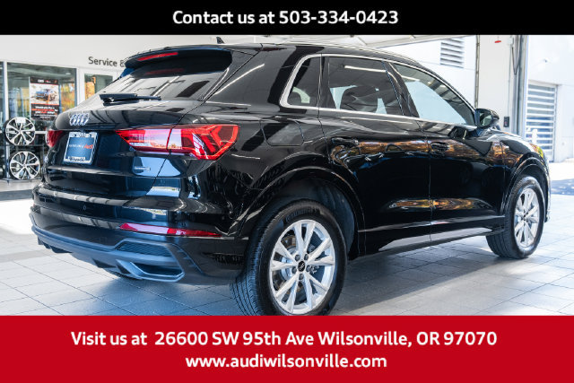 Used 2025 Audi Q3 2.0T Premium Plus w/ Premium Plus Package AWD/4WD image 6