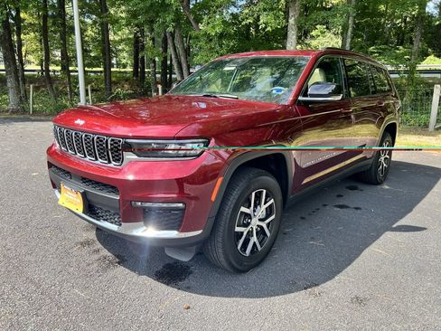 Certified 2025 Jeep Grand Cherokee L Limited w/ Trailer Tow Package AWD/4WD image 7