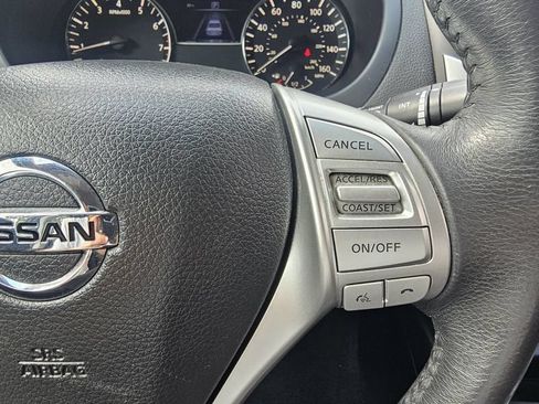 Used 2017 Nissan Altima 2.5 SV FWD image 33