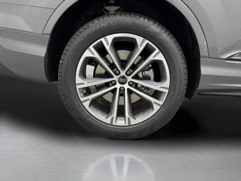 New 2026 Audi Q7 2.0T Premium image 8