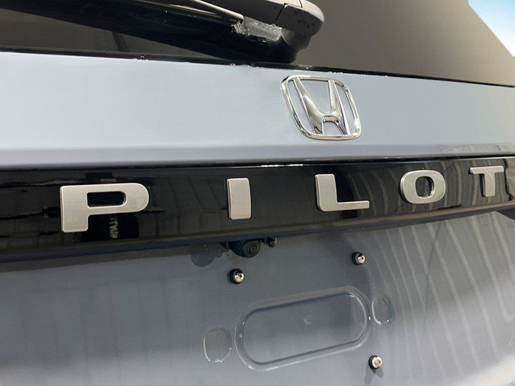 New 2026 Honda Pilot Elite image 9