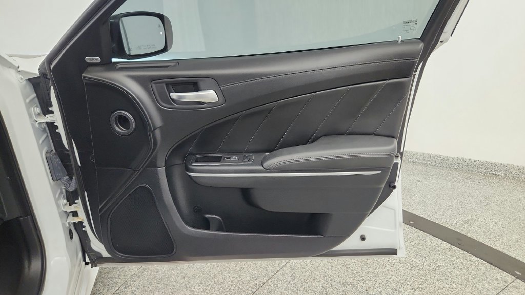 Used 2023 Dodge Charger Scat Pack RWD image 47