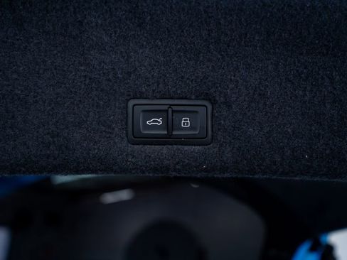 Used 2023 Lamborghini Urus Performante image 59