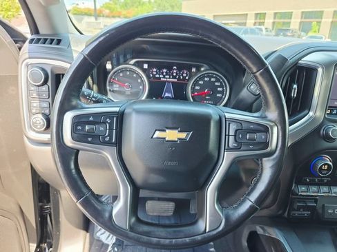 Used 2019 Chevrolet Silverado 1500 LTZ AWD/4WD image 15
