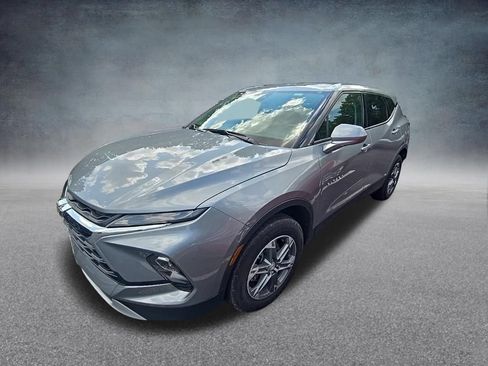 Used 2025 Chevrolet Blazer LT AWD/4WD image 4