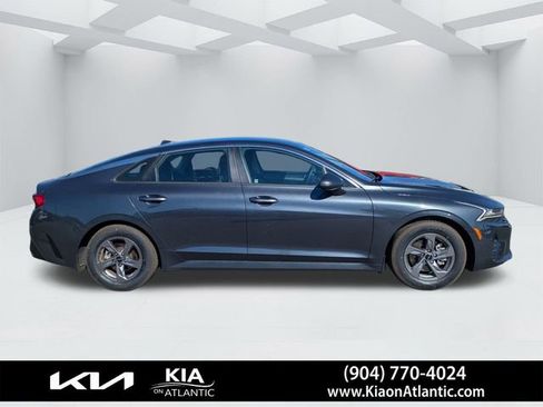 Used 2022 Kia K5 LXS image 2