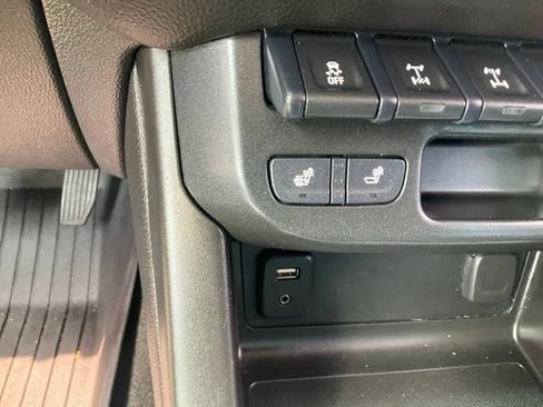 Used 2018 Chevrolet Colorado ZR2 AWD/4WD image 21