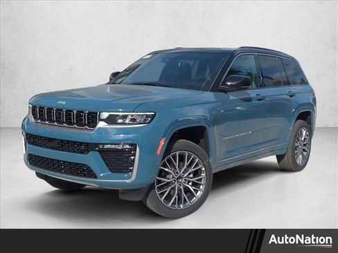New 2026 Jeep Grand Cherokee Summit image 1