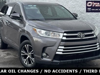 Used 2019 Toyota Highlander FWD V6