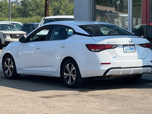 Used 2022 Nissan Sentra SV image 7