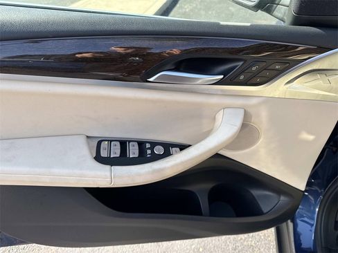 Used 2022 BMW X3 xDrive30i w/ Premium Package 2 image 15