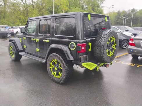 Certified 2021 Jeep Wrangler Unlimited Sahara AWD/4WD image 5