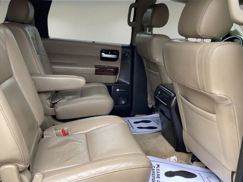 Used 2008 Toyota Sequoia Limited image 28