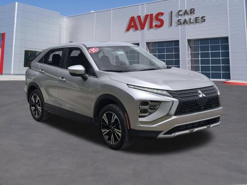 Used 2025 Mitsubishi Eclipse Cross SE AWD/4WD image 3
