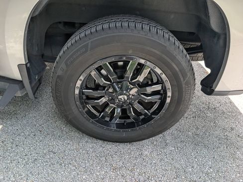 Used 2020 Chevrolet Silverado 1500 RST w/ All-Star Edition RWD image 9