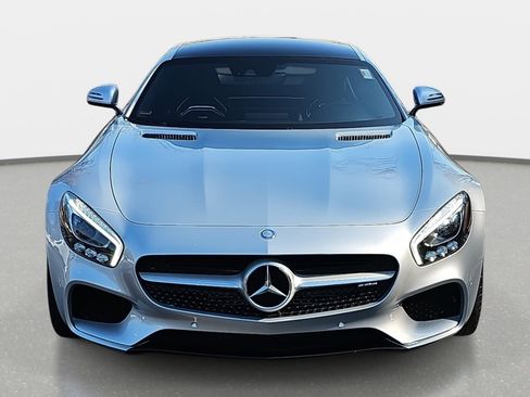 Used 2016 Mercedes-Benz AMG GT S image 2