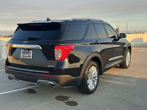 Used 2024 Ford Explorer Limited w/ Equipment Group 301A image 13