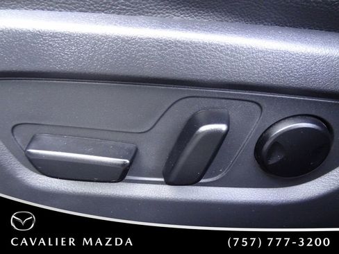 Certified 2023 MAZDA CX-50 2.5 S w/ Preferred Plus Pkg AWD/4WD image 12