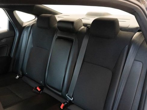 Used 2025 Honda Civic Sport image 25