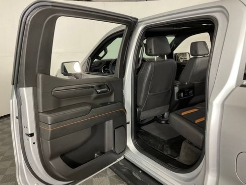 Used 2022 GMC Sierra 1500 AT4 AWD/4WD image 38