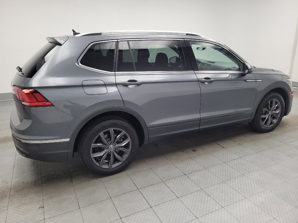 Used 2024 Volkswagen Tiguan SE FWD image 10