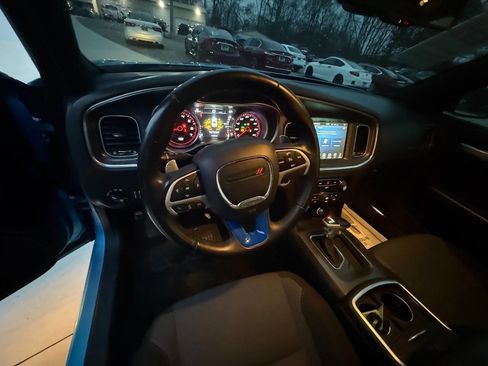 Used 2016 Dodge Charger R/T RWD image 17