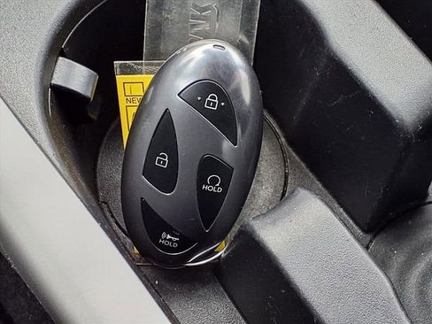 Used 2024 Hyundai Kona SEL image 14