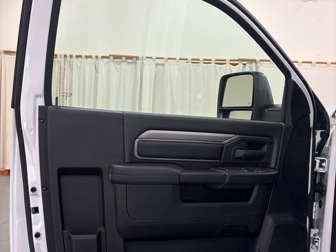 New 2026 RAM 2500 Tradesman image 15