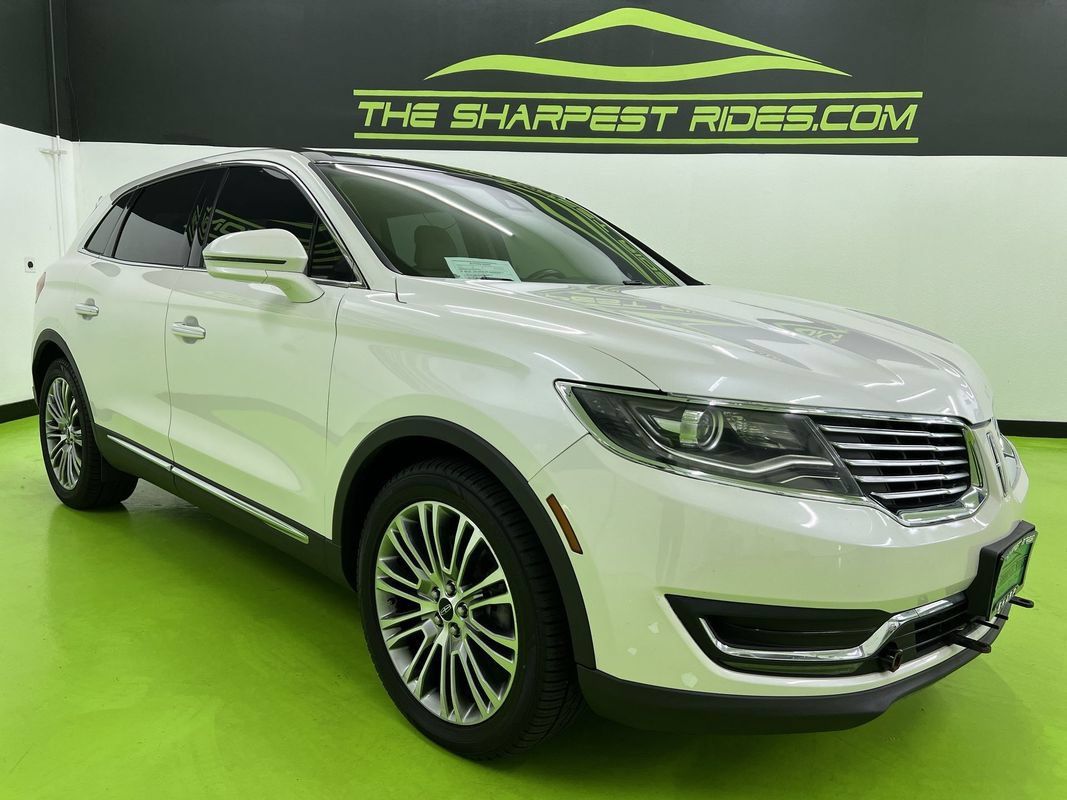Used 2016 Lincoln MKX Reserve AWD/4WD image 2