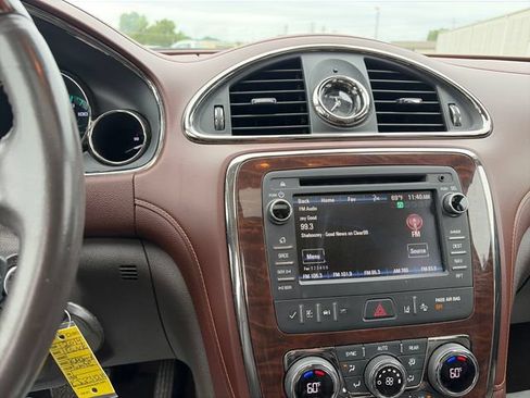 Used 2014 Buick Enclave Leather FWD image 27