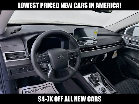 New 2024 Mitsubishi Outlander SEL image 9