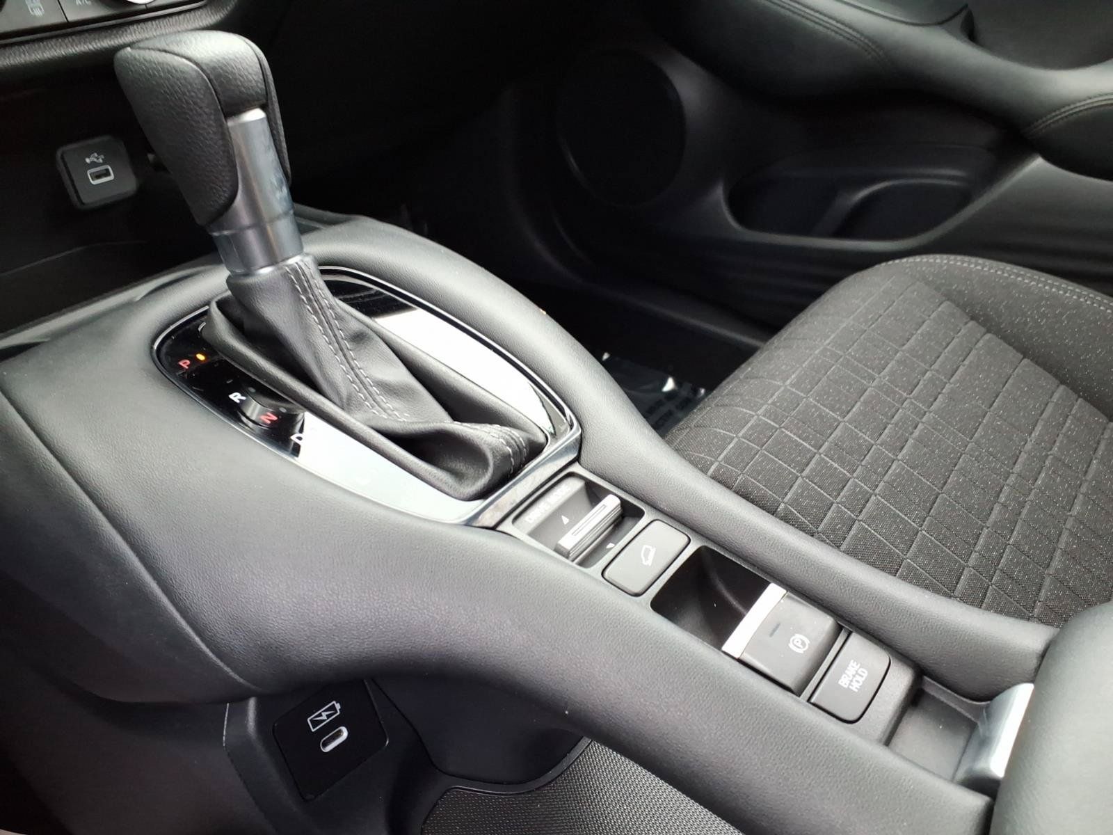Certified 2024 Honda HR-V LX image 20