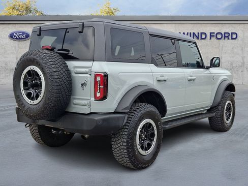 Used 2023 Ford Bronco Outer Banks w/ Sasquatch Package image 6