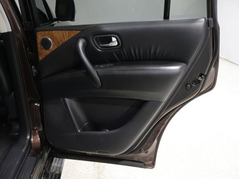 Used 2022 Nissan Armada SL w/ Captain's Chairs Package AWD/4WD image 20