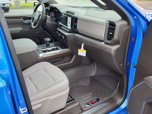 New 2026 Chevrolet Silverado 1500 LT w/ Z71 Off-Road Package image 9