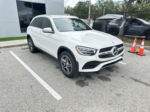 Used 2022 Mercedes-Benz GLC 300 image 11