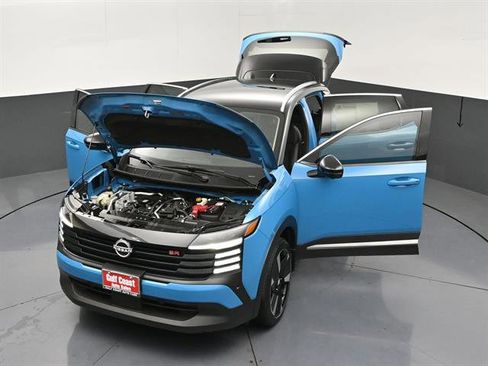 Certified 2025 Nissan Kicks SR FWD image 46