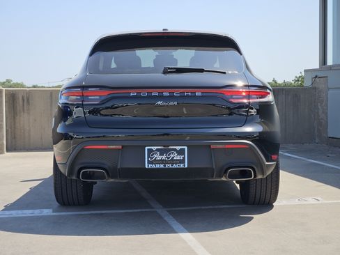 Certified 2026 Porsche Macan AWD/4WD image 7