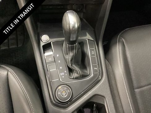 Used 2021 Volkswagen Tiguan SE R-Line AWD/4WD image 19