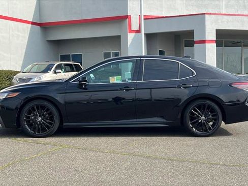 Certified 2022 Toyota Camry XSE image 9