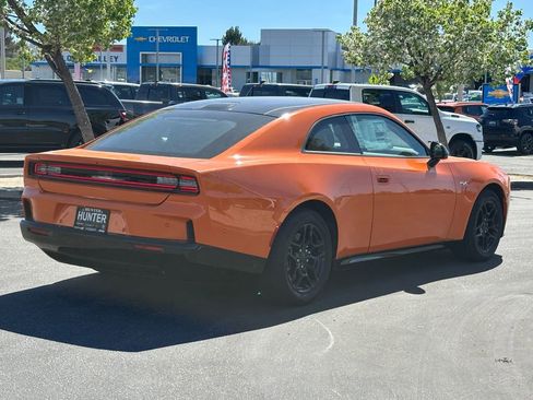 New 2025 Dodge Charger R/T w/ Sun & Sound Package image 33