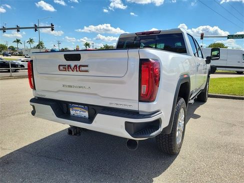 Used 2023 GMC Sierra 3500 Denali w/ Denali Ultimate Package image 4