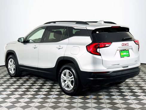 Used 2018 GMC Terrain SLE w/ Driver Convenience Package image 6